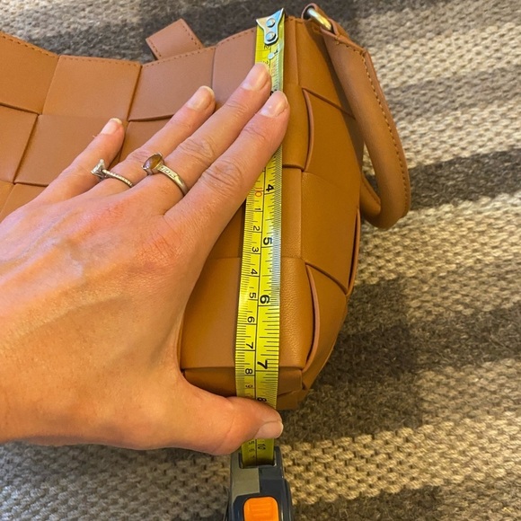 J.Mclaughlin Women’s Garance Woven Leather Handbag Crossbody Bag Tan Resortwear - Picture 12 of 14